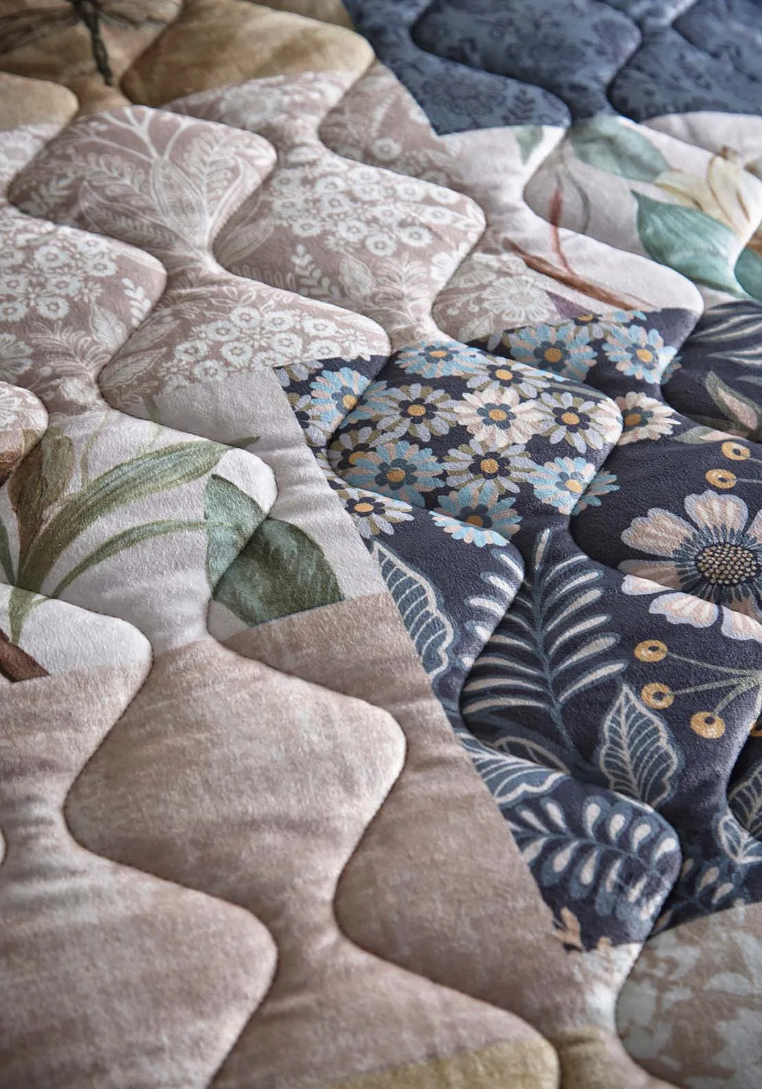 Edith Bedspread