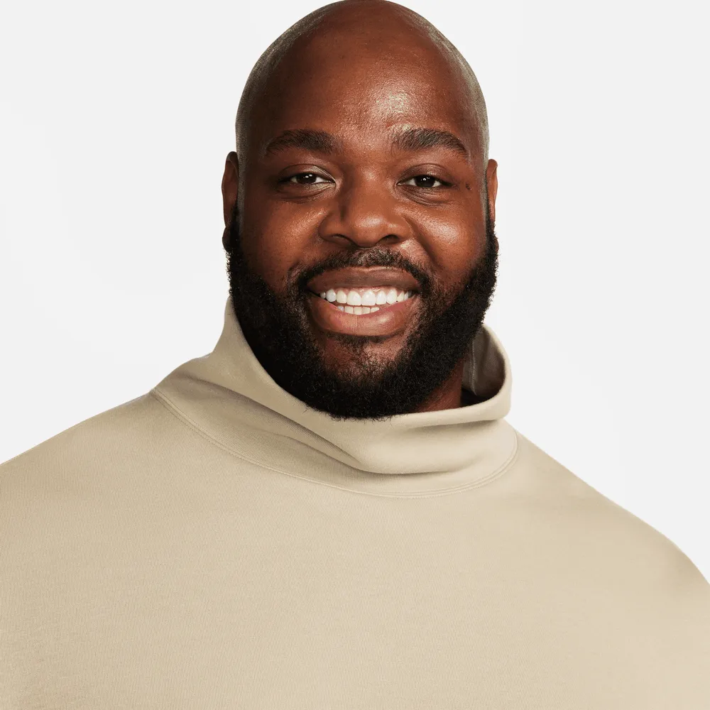 NIKE SPORTSWEAR TECH FLEECE REIMAGINED TURTLENECK KHAKI