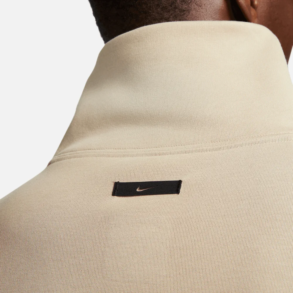 NIKE SPORTSWEAR TECH FLEECE REIMAGINED TURTLENECK KHAKI