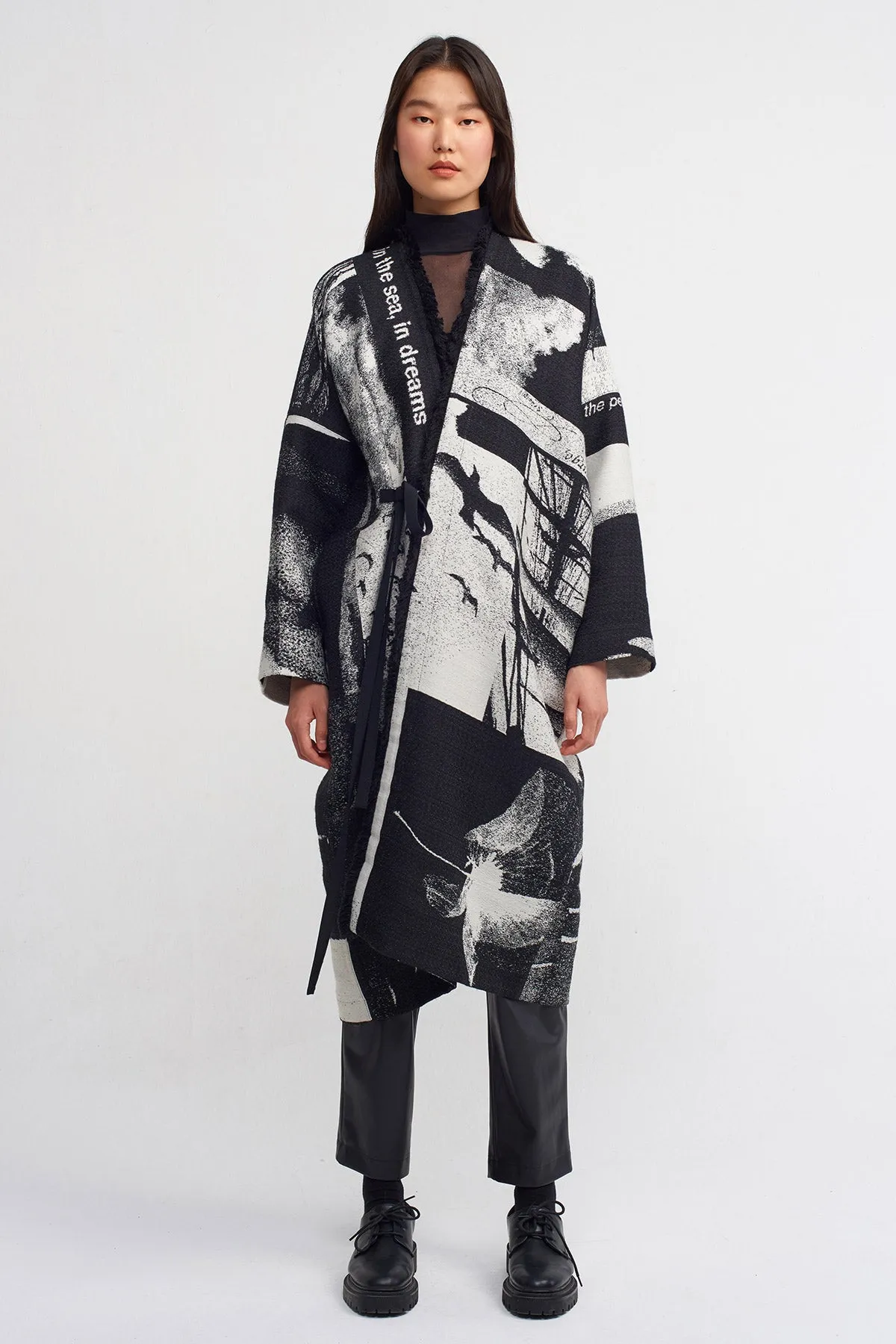 Nu Print Pattern Kimono Coat Black