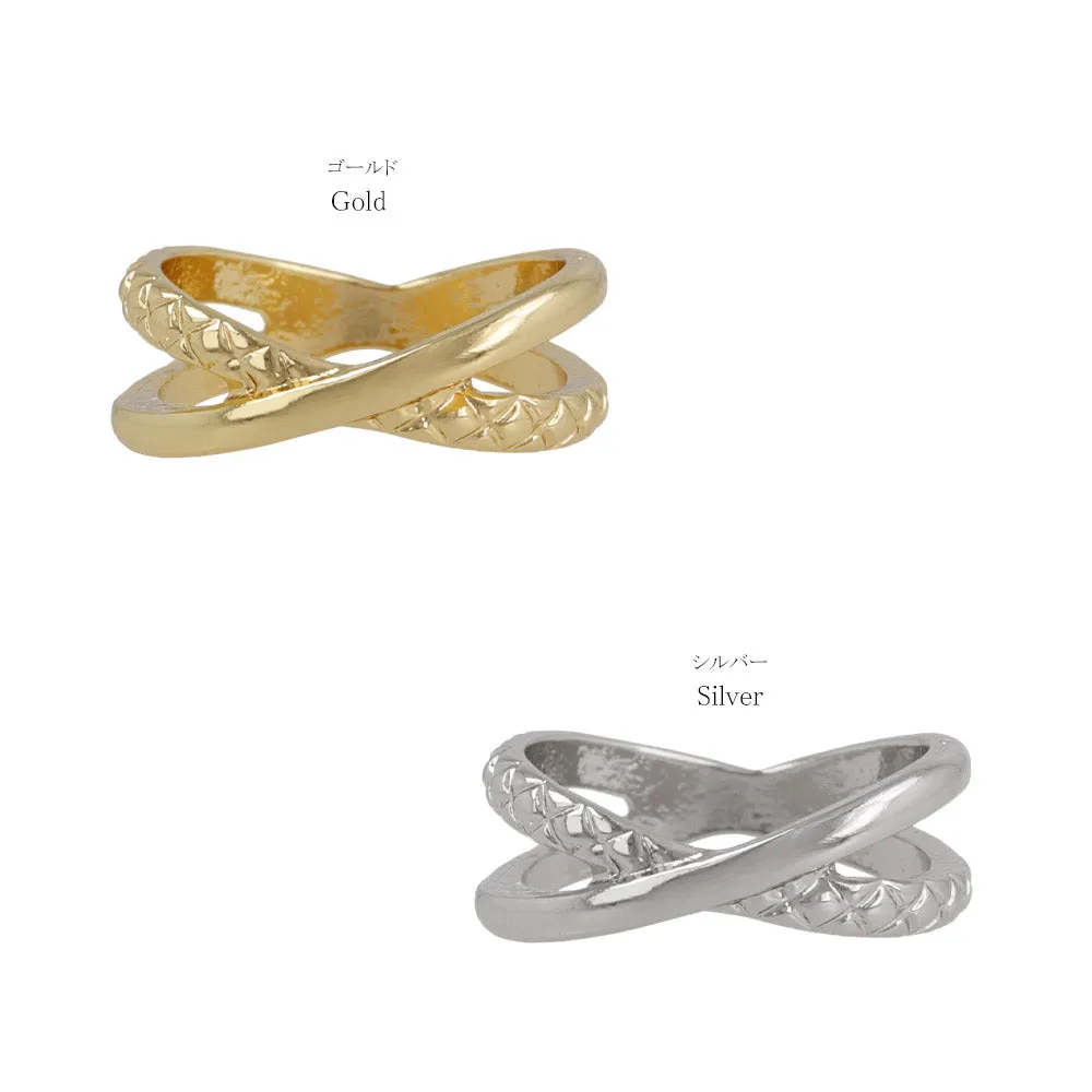 Quilted Cross Ring