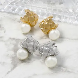 Quilted Curl Titanium Earrings