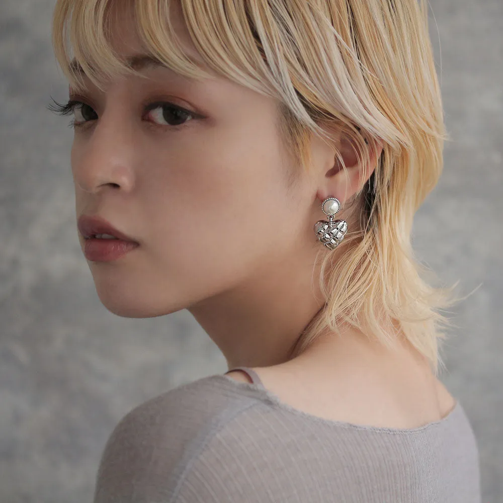 Quilted Heart Titanium Earrings